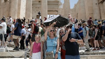 Cierra la Acrópolis de Atenas