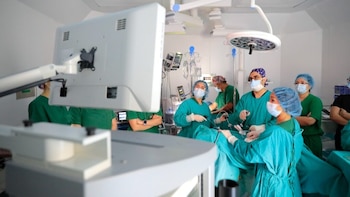 El Salvador y Estados Unidos inician programa conjunto para fortalecer atención ginecológica