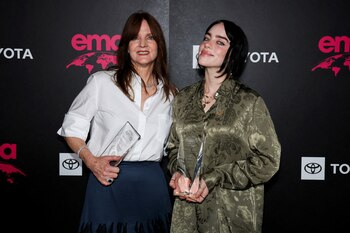 La madre de Billie, Maggie