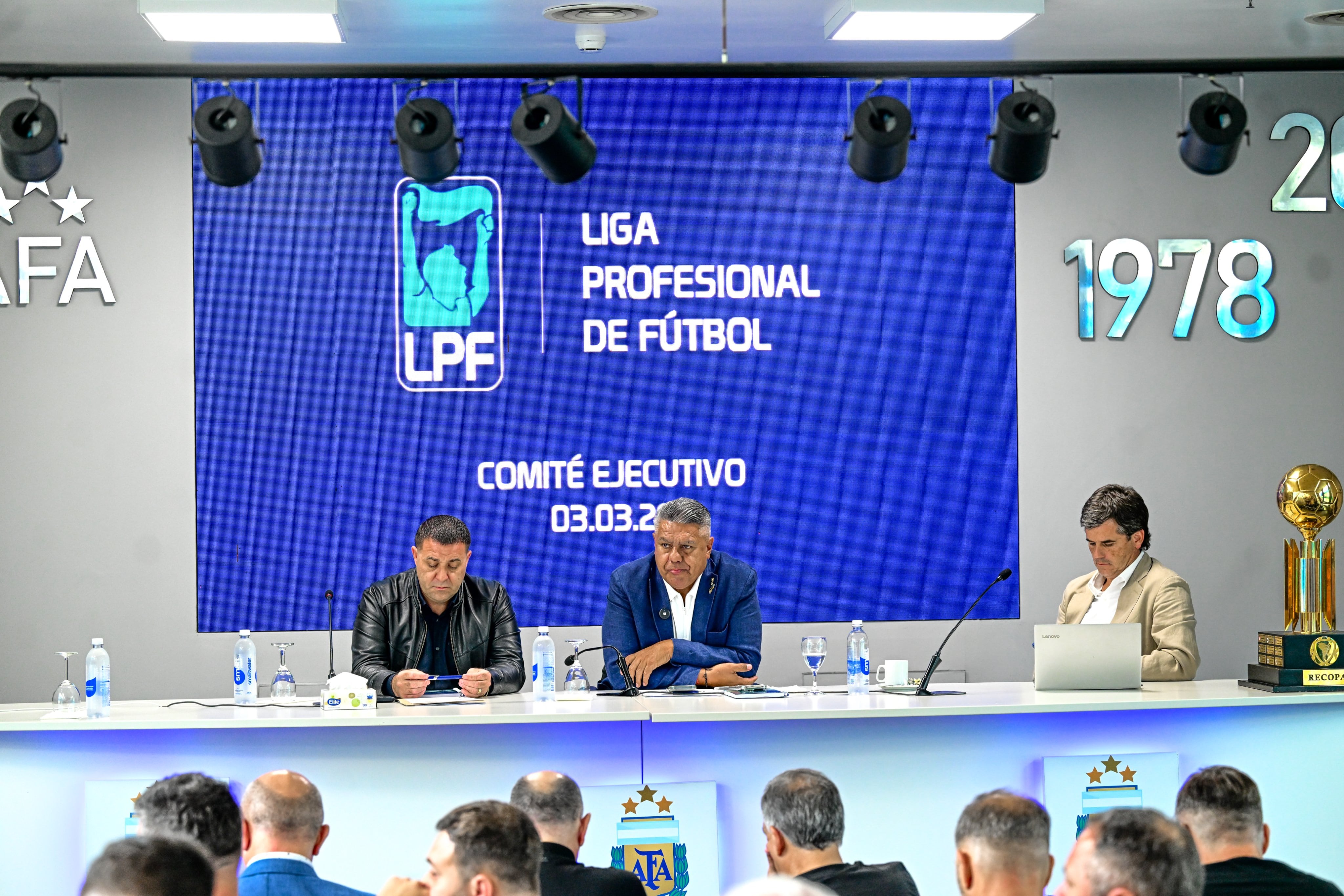 La reunión del Comité Ejecutivo de la Liga Profesional en el predio de la AFA (@AFA)