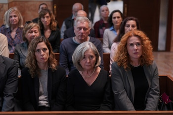 Ascen López en el primer episodio de 'Muertos S.L.'.