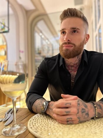 El modelo debido al encierro