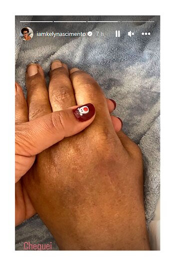 Posteo Kely Nascimento