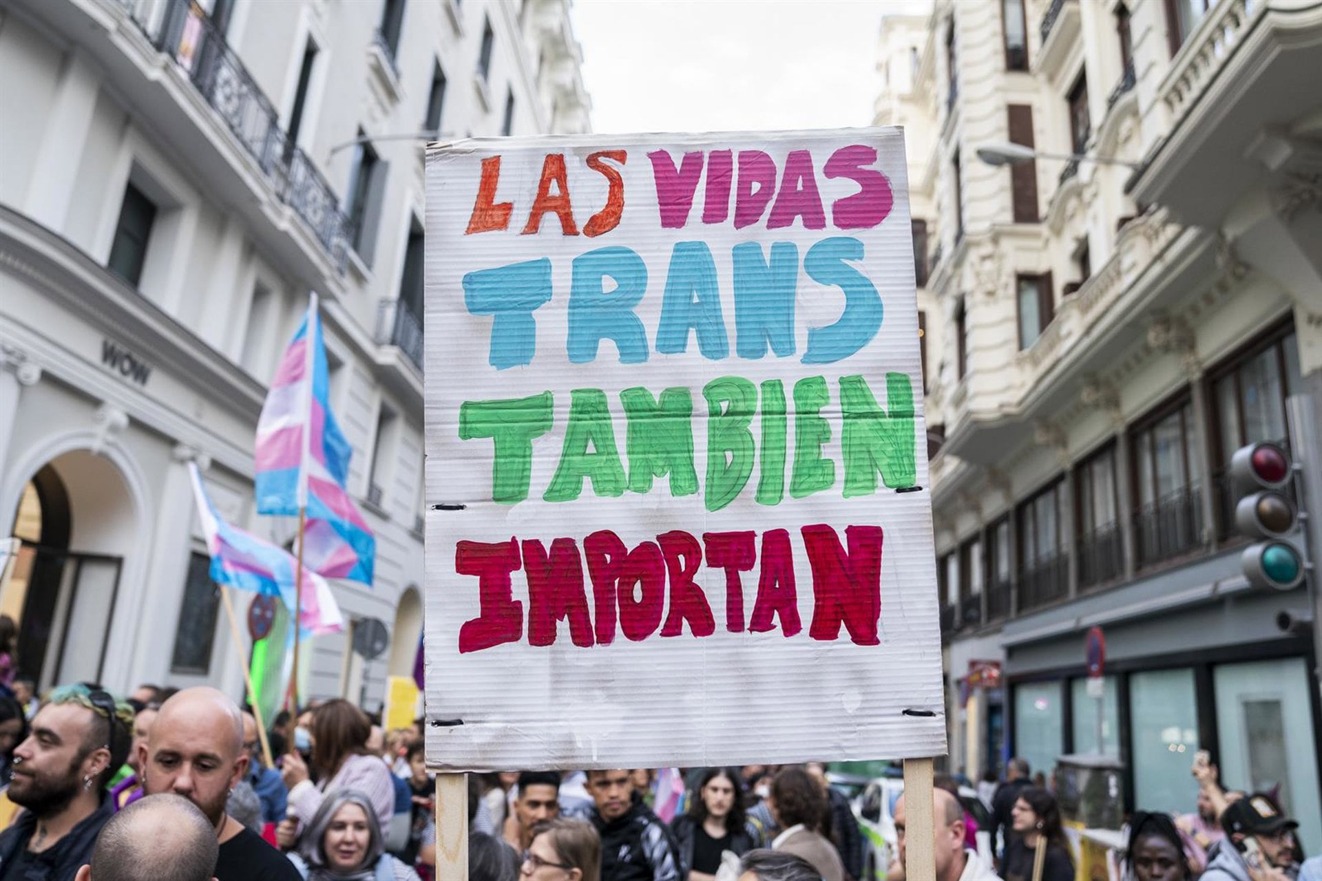 La Asociación Colombiana de Sociedades Científicas reiteró que en Colombia no se realizan cirugías de reafirmación de género a menores de edad - crédito Europa Press
