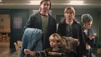 Una madre hace todo su