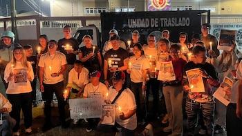 Familiares de presos políticos continúan