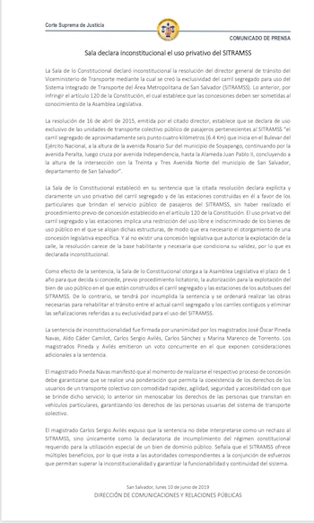 La Sala de lo Constitucional eliminó el uso exclusivo del carril segregado tras las demandas de los transportistas.