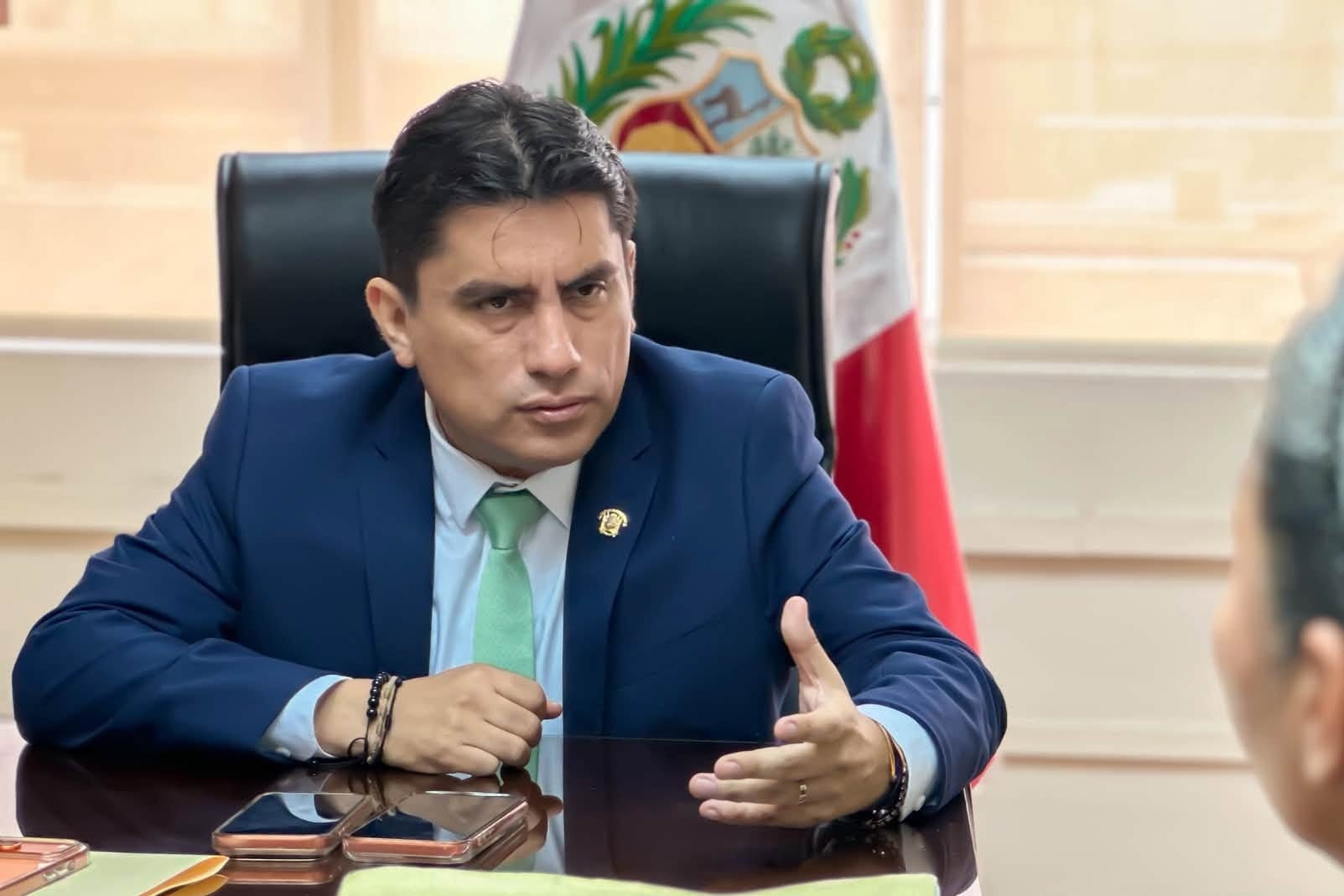 El diputado fujimorista Carlos Zegarra es implicado en asesinato del periodista Gastón Medina en Ica