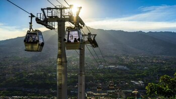 La línea H del Metrocable de Medellín reanudó su operación tras 48 horas fuera de servicio por el terremoto