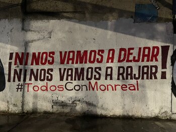 Las bardas presuntamente serían patrocinadas