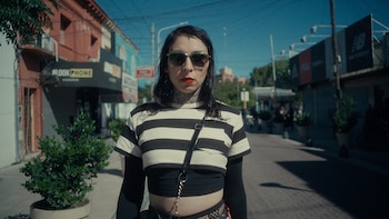 Las mil vidas de una chica trans del conurbano: un intento de suicidio, el maltrato de su abuela y la salvación como drag queen