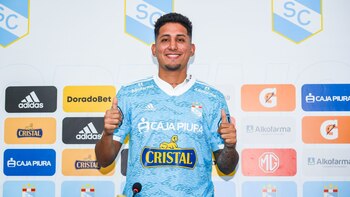 Escobar fue presentado en La