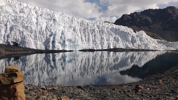 Nuevo estudio del Inaigem confirma pérdida del 59 % de glaciares en el Perú.