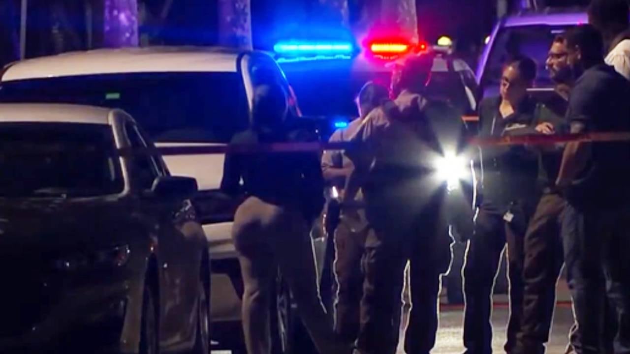 Dos adultos fueron detenidos e incautaron un arma de fuego; el grado de implicación de los sospechosos aún no está determinado (NBC Miami)