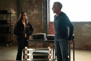 Titus Welliver y Juani Feliz the equalizer