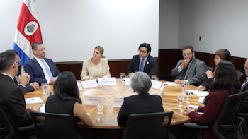 Costa Rica: Laura Fernández pidió a diputados “trabajar en equipo” tras reuniones en Casa Presidencial