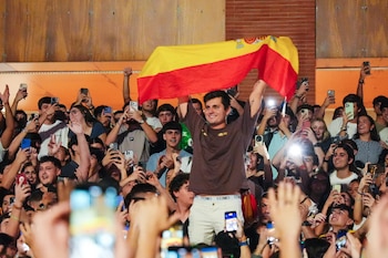 El pseudoperiodista Vito Quiles llega