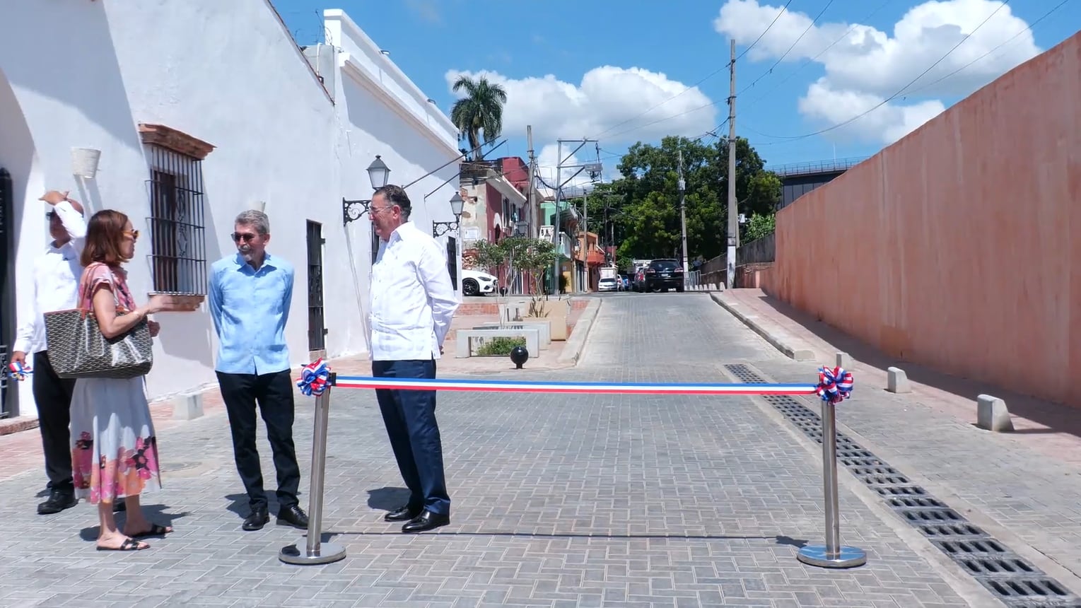 Calles, monumentos, iglesias, parques infantiles y espacios públicos fueron intervenidos en un programa que, según el Ministerio de Turismo, cerrará su etapa final antes de que termine el año (Foto cortesía Ministerio de Turismo)
