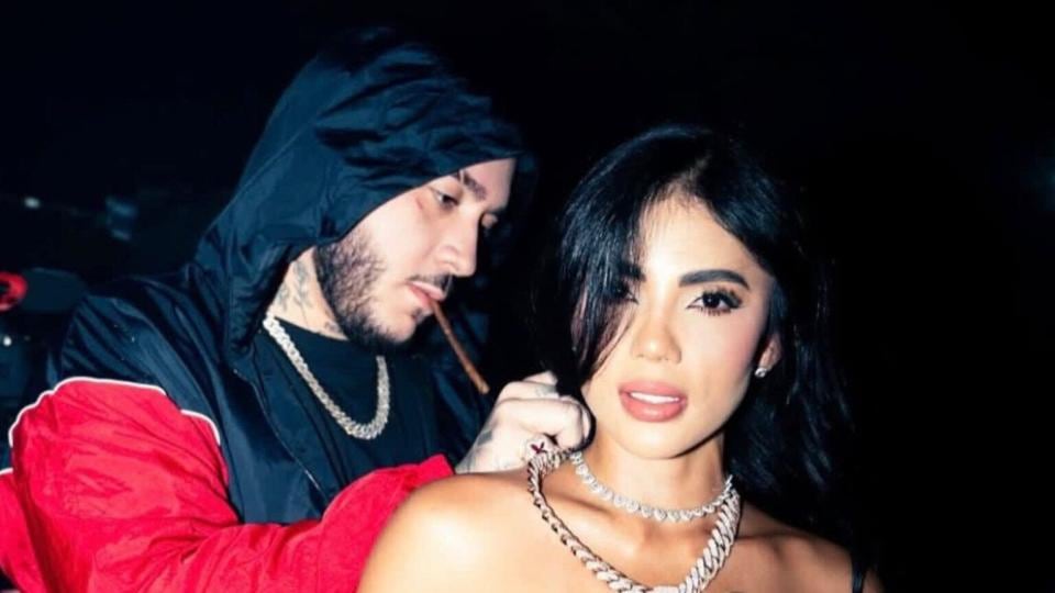 Kris R relevó cómo inició su romance con Karina García y logró enamorarla: “Nos mandamos mensajitos”