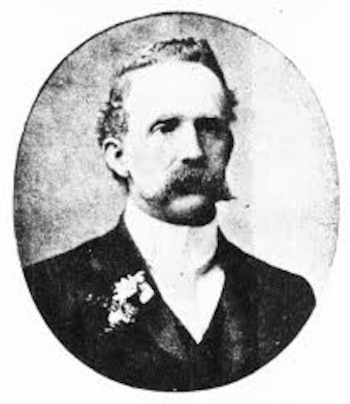 Alexander Watson Hutton era escocés