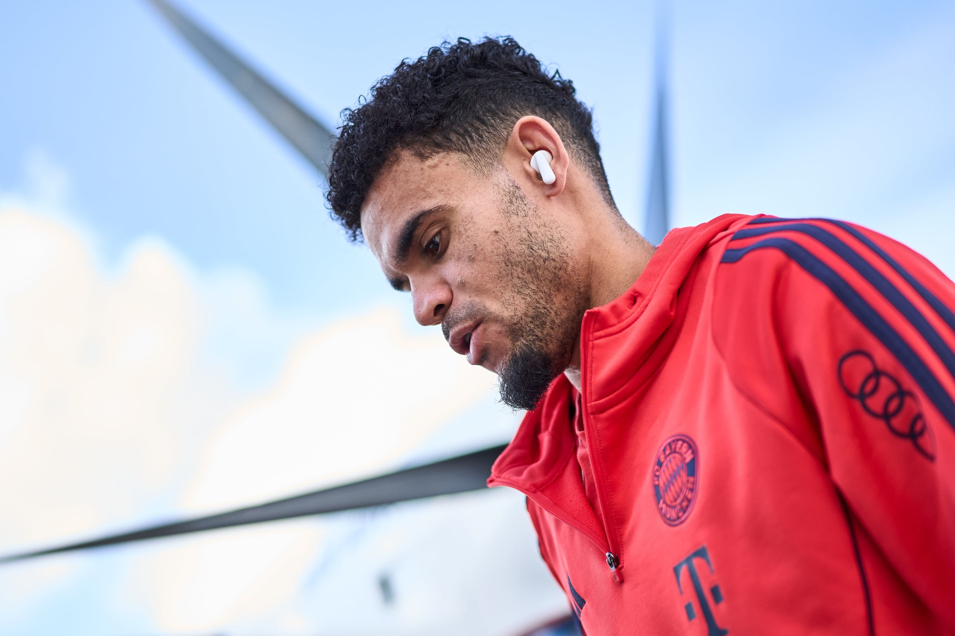 El colombiano está teniendo una temporada positiva en Alemania -crédito @FCBayernES/X