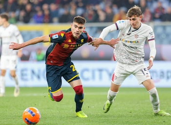 Con la expulsión de Vásquez en el Luigi Ferraris, el Genoa pierde a su capitán para el próximo partido de Serie A contra el Parma por suspensión. (Instagram/