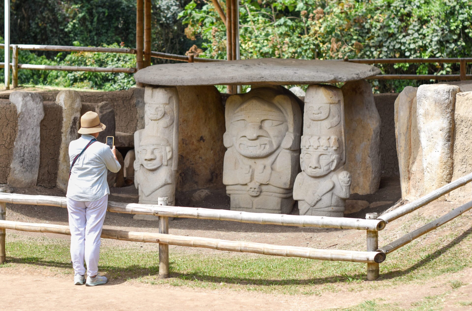Los recorridos por el parque permiten combinar el patrimonio arqueológico con los paisajes naturales del sur del Huila, una zona de interés para el turismo cultural -crédito Icanh