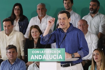 Imagen 35WKAH5635DDNFBQTDLD2XGNBM