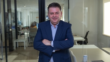 Santiago Carbó, catedrático de Economía: “La vivienda y el alquiler seguirán subiendo salvo que España sufra una crisis económica provocada por la guerra”