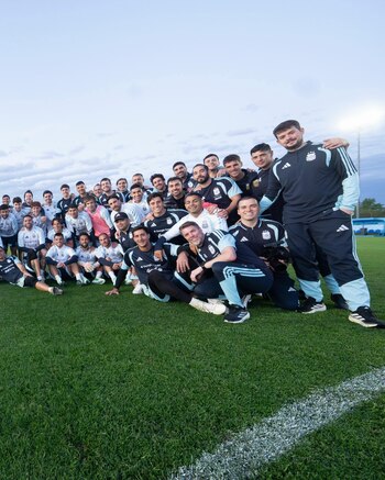 álbum de Messi última práctica con la selección