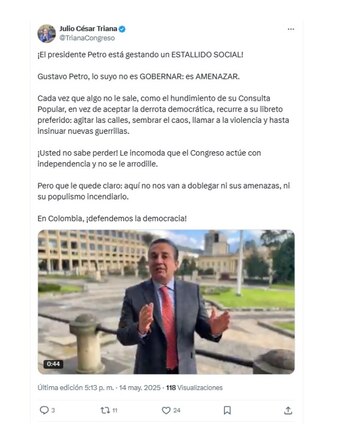 El senador de oposición Julio