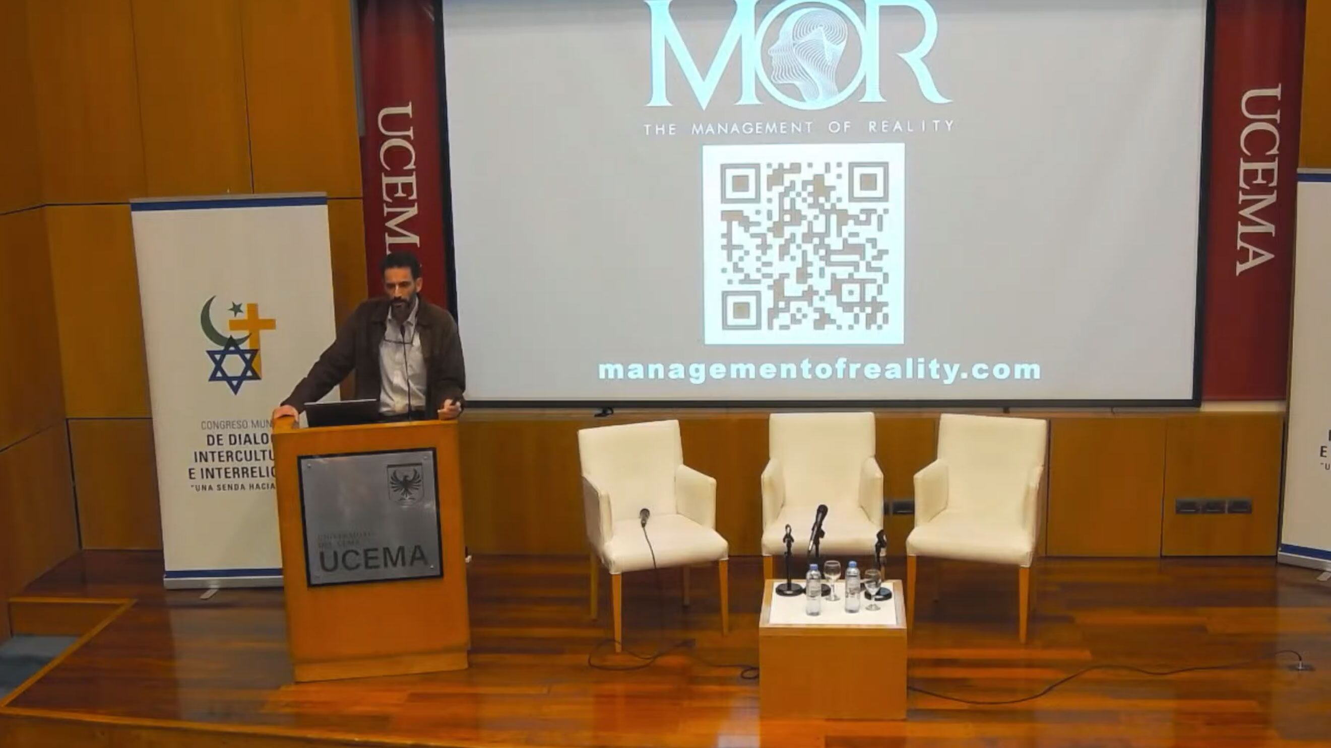 Gil White dijo que los ciclos históricos de violencia contra el pueblo judío vienen acompañados de un deterioro general en las libertades y derechos de otras comunidades