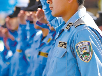 Según Borjas, la depuración debe incluir a la Policía, Fiscalía y Poder Judicial. La exfuncionaria recordó las amenazas y presiones que enfrentó durante su carrera policial. (Foto: Cortesía)