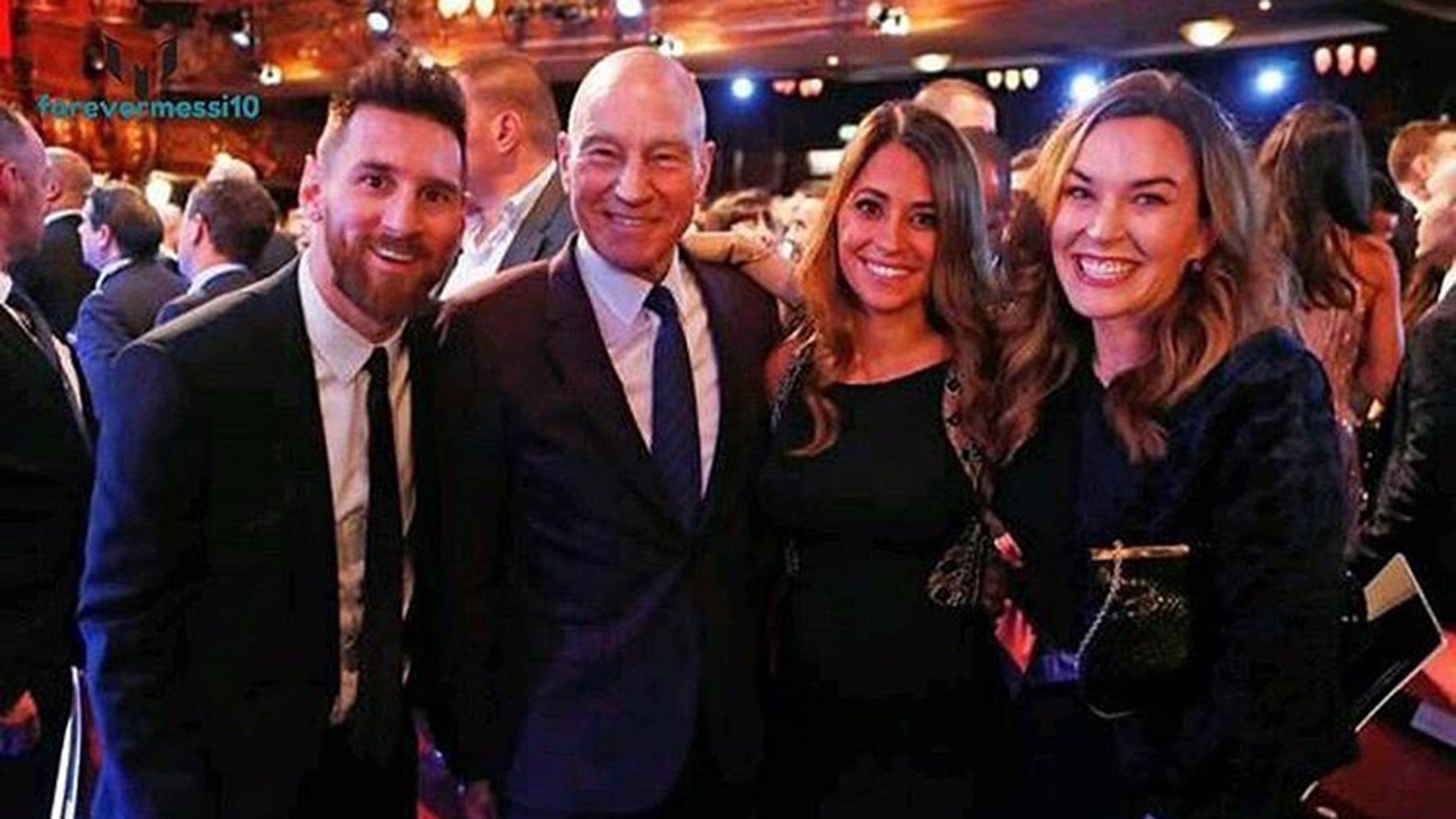 Lionel Messi, Patrick Stewart, Antonela Roccuzzo y Sunny Ozell (@madameozell)