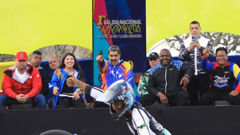 Maduro declara las piruetas en