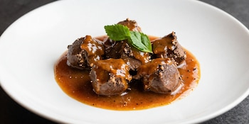 Albóndigas en salsa de trufa