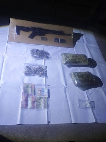 Parte de lo decomisado. (SSP