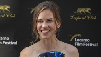 Hilary Swank cumple 50 años