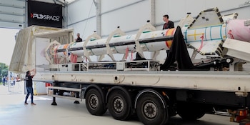 Transporte del cohete español Miura