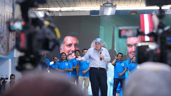 JNE definirá participación de Rafael López Aliaga en los debates de las elecciones municipales