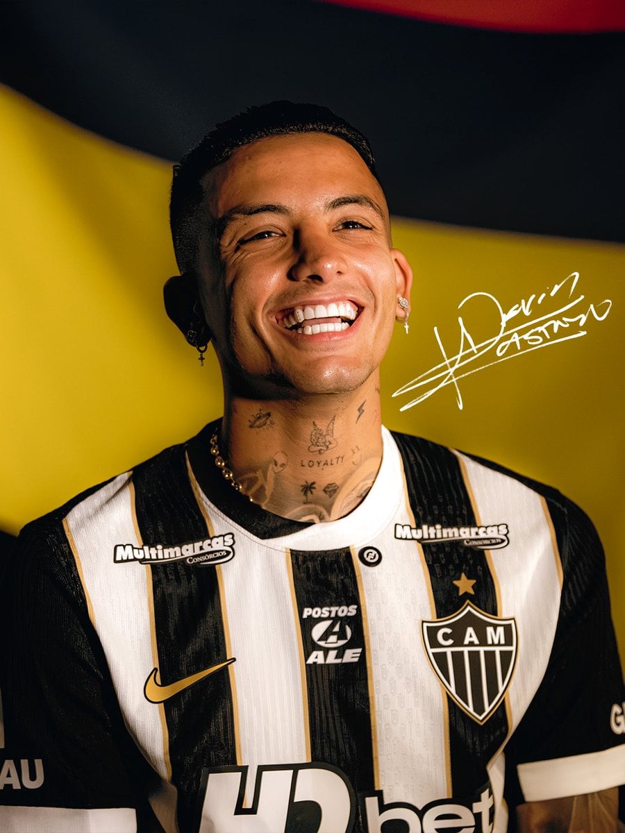 La foto que publicó Atlético Mineiro para presentar a Kevin Castaño
