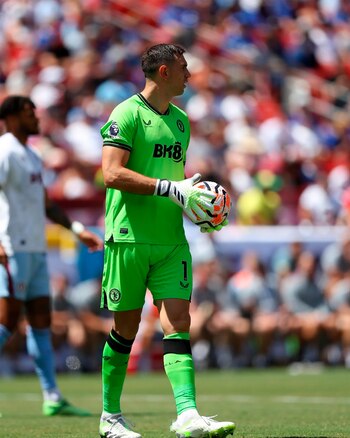 Dibu Martínez en uno de