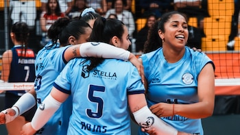 Atlético Atenea marcha en el