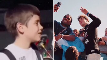 De un lado, un pequeño