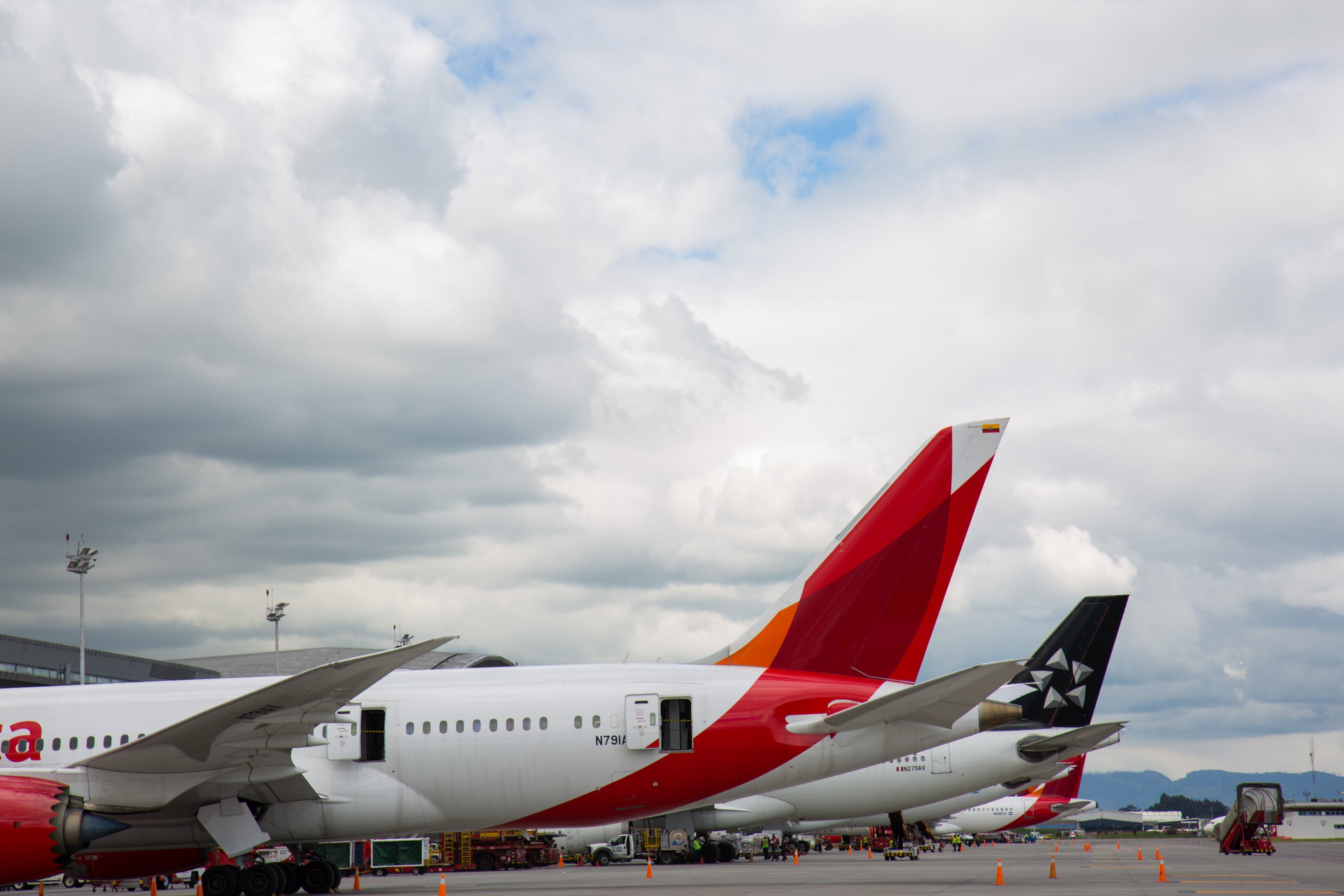 Cómo quedaron los precios de los tiquetes para viajar en Avianca, Latam y JetSmart, tras normalización de los A320