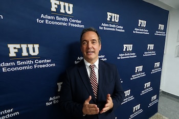 Carlos Díaz-Rosillo, director fundador del Adam Smith Center, aseguró que Panamá será el punto de partida para expandir el centro hacia otros países de América Latina. Infobae América