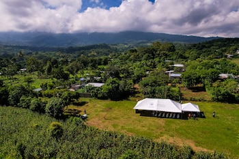 El Ministerio de Vivienda reporta la existencia de 350 mil lotes sin regularizar en El Salvador, con miles de familias afectadas por la falta de escrituras legales. (Foto: Ministerio de Vivienda)