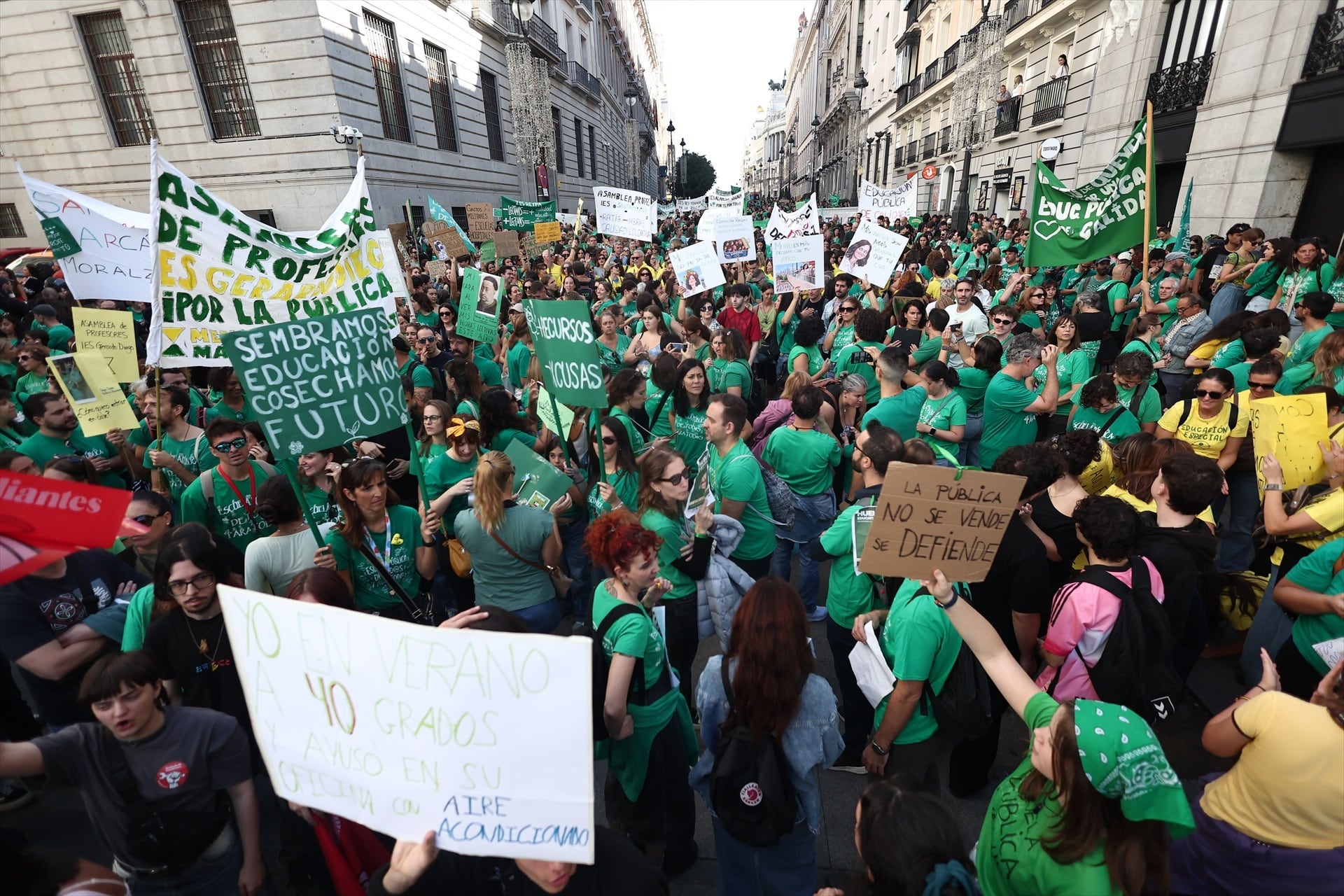 La FP le come terreno a la universidad: los ciclos formativos de grado superior crecen a un ritmo 10 veces superior al de los grados universitarios