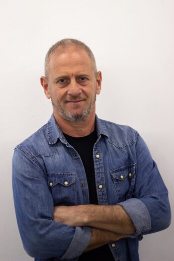 “Tácito imperfecto” se presenta los