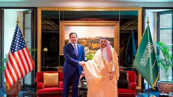 Washington autoriza la venta de bombas planeadoras a Arabia Saudí en medio de la guerra con Irán